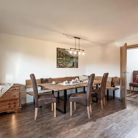 Haus Barbara مزرعة للإقامة