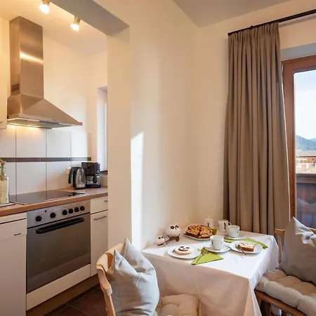 مزرعة للإقامة Haus Barbara إتيير